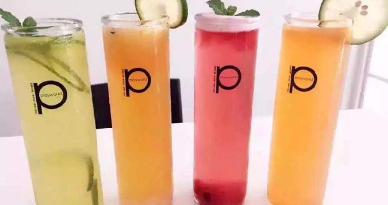 PLAY WORLD 輕飲品