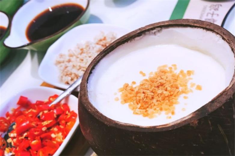 夏天里的椰子雞