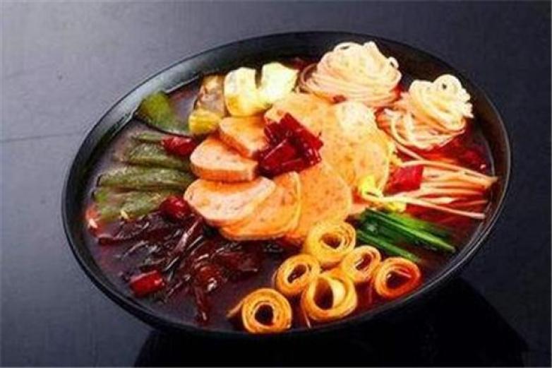 辣片天火鍋米線