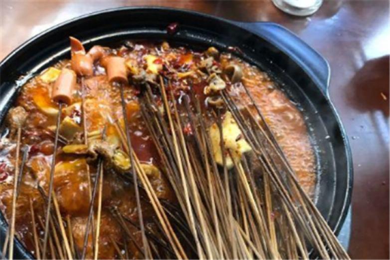 老街小牛銻鍋麻辣燙