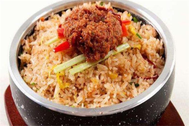 杜福記石鍋拌飯