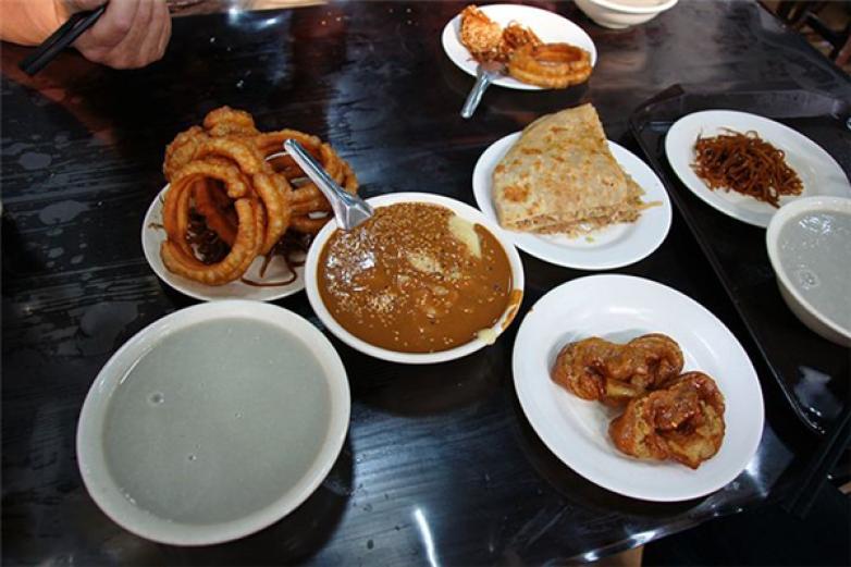 老磁器口豆汁店