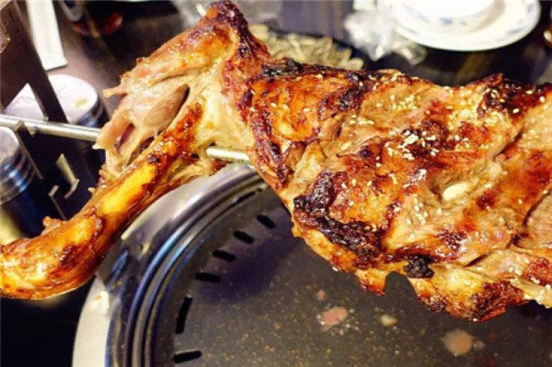 狼來(lái)了碳烤羊腿