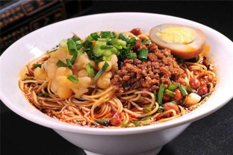 秦扁擔(dān)重慶小面