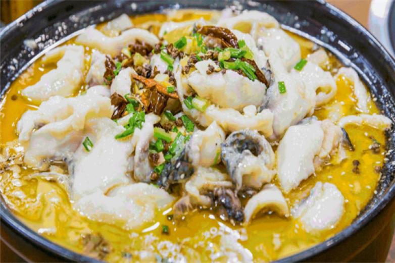 爬山虎酸菜魚米飯