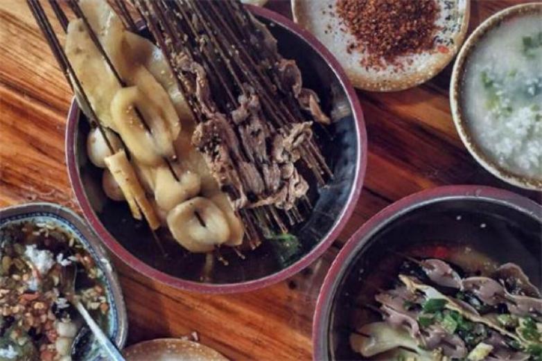 樂(lè)山鮮知味缽缽雞