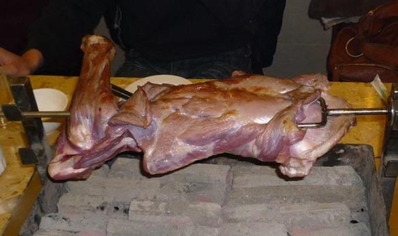 關(guān)二碳烤羊腿