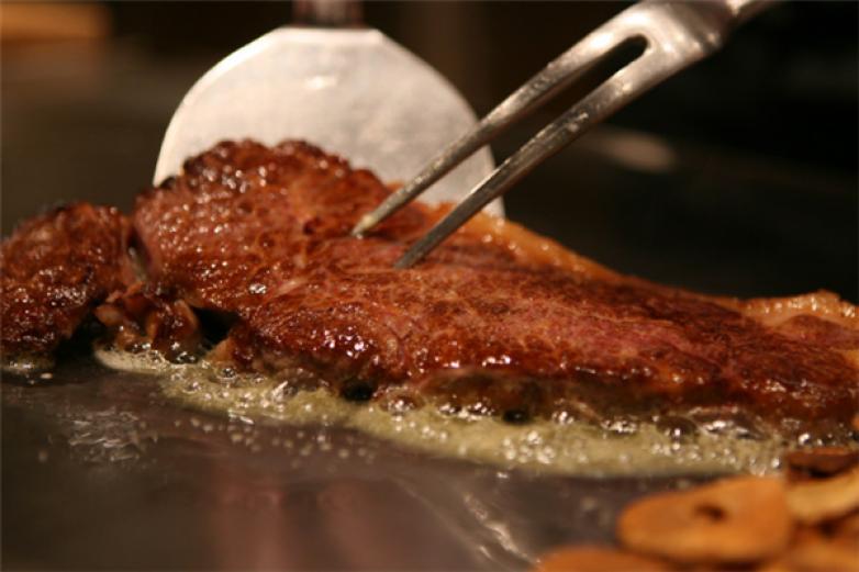 豪食鐵板燒
