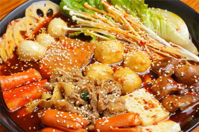 青山砂鍋麻辣燙