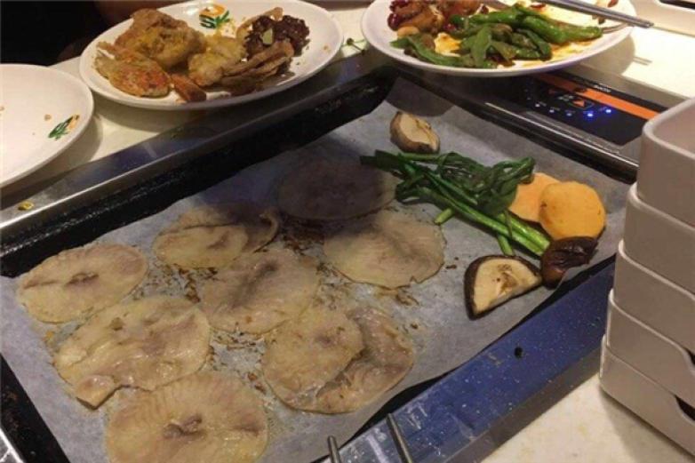 一烤食上自助烤肉