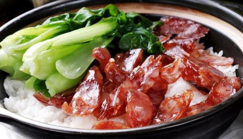 功夫熊貓煲仔飯