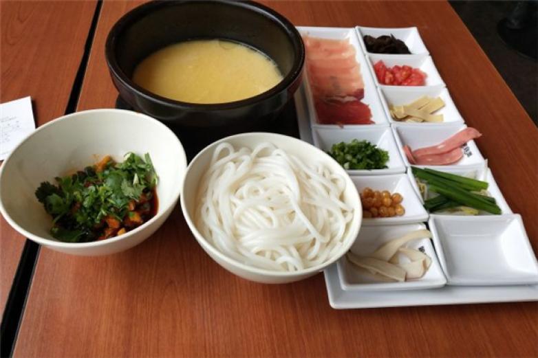 老張家過橋米線