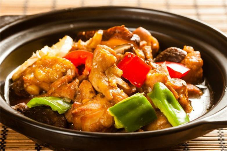 八珍黃燜雞米飯