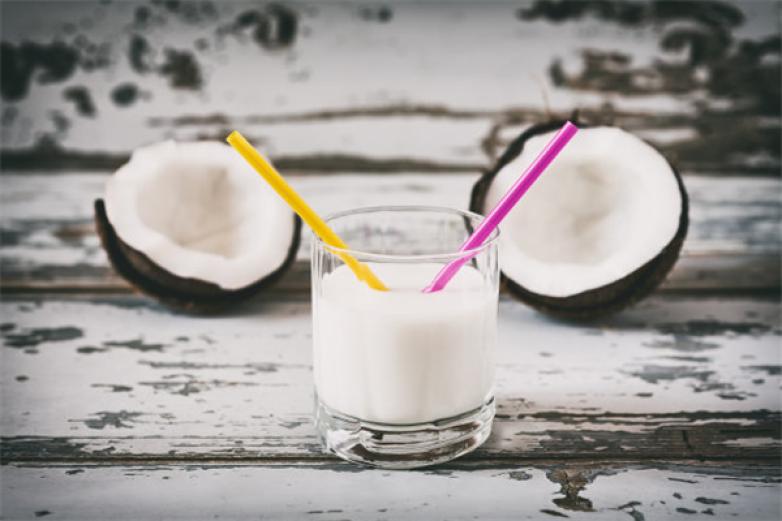 幸福海藍椰子汁