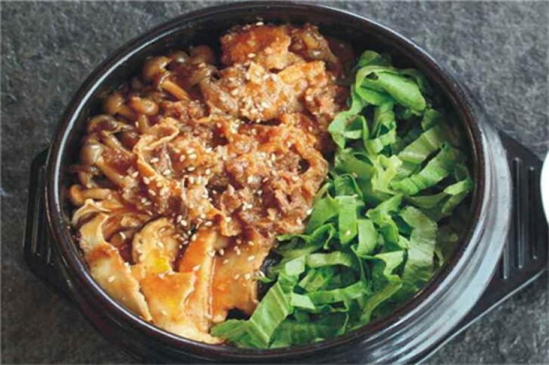 味西石鍋拌飯米線