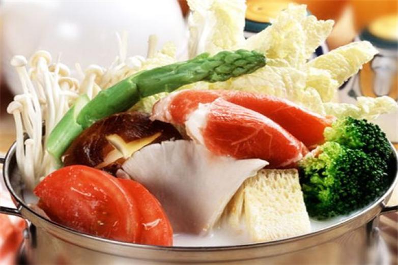 食尚客旋轉(zhuǎn)小火鍋