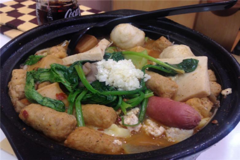 景皓黃燜雞米飯