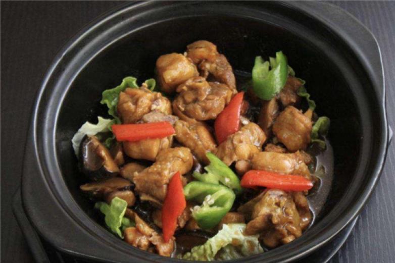 鄒宇記黃燜雞米飯