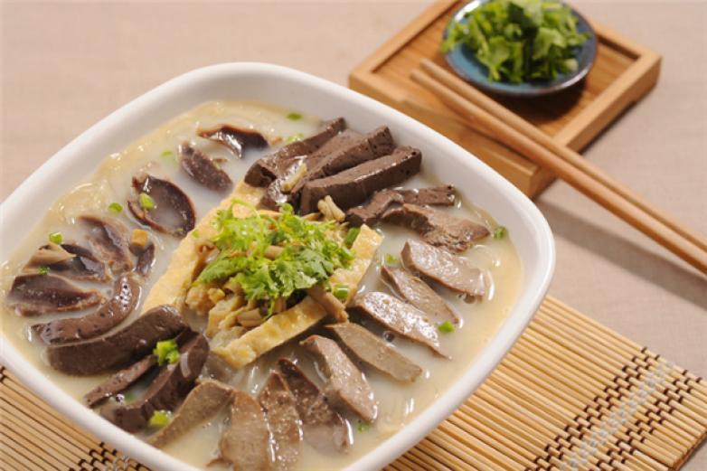 蘇曉玥鴨血粉絲