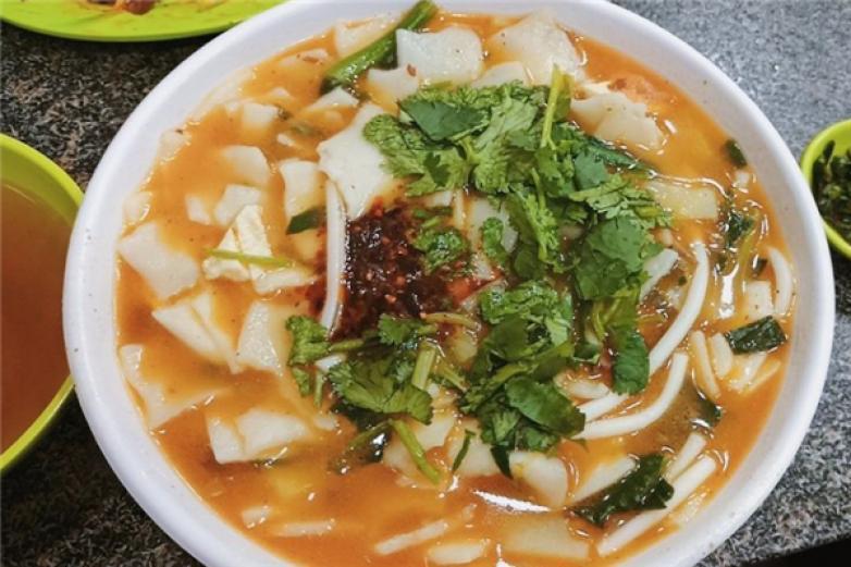 馬國棟大胡子羊肉面片