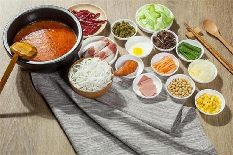 九秒九云南過(guò)橋米線