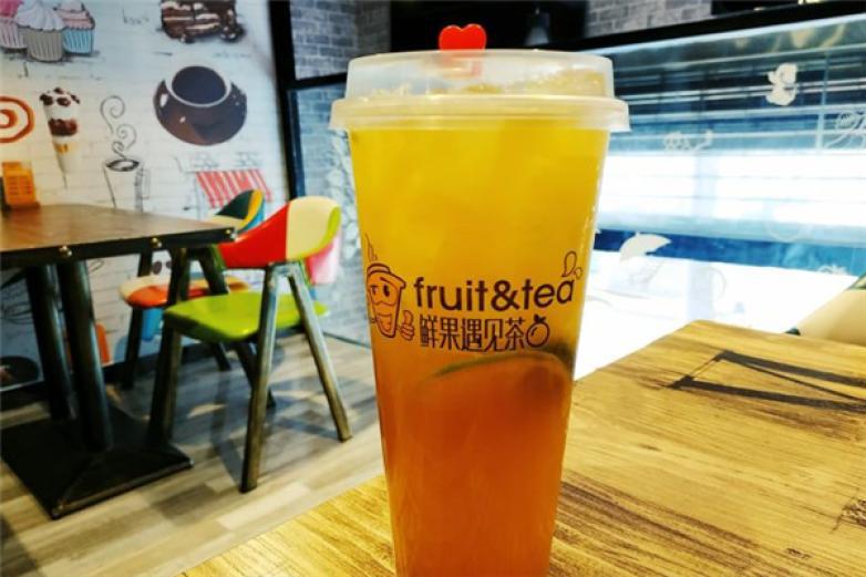 鮮果遇見(jiàn)茶