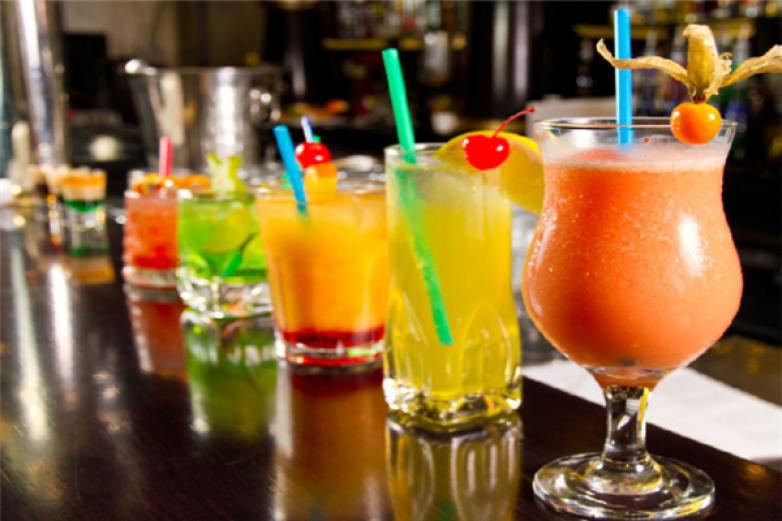 鮮果遇見(jiàn)茶