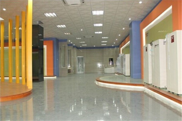 麥科爾空氣能熱水器