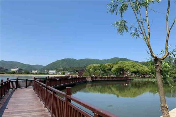 東谷湖度假酒店