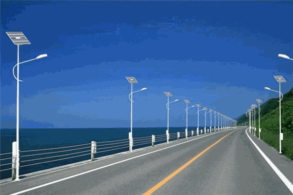 誠(chéng)碩太陽(yáng)能燈具