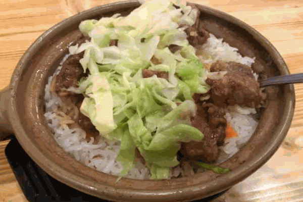 葉氏香香煲仔飯