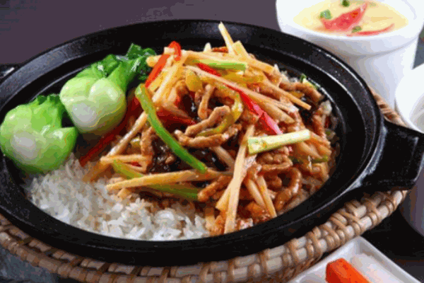 壹煲口福煲仔飯