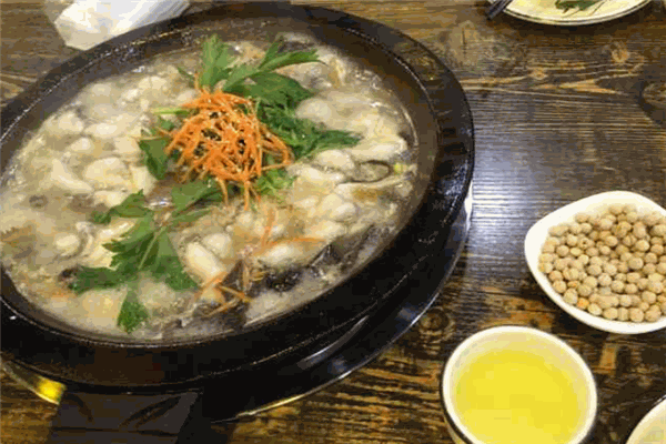 潮州打冷大排檔砂鍋粥石鍋魚