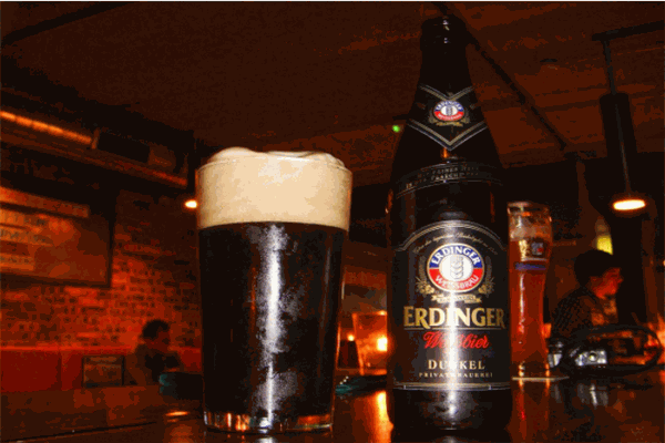 吃啤進口啤酒館