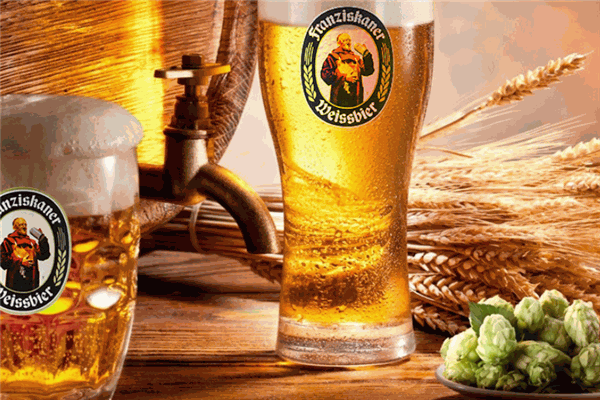 吃啤進口啤酒館