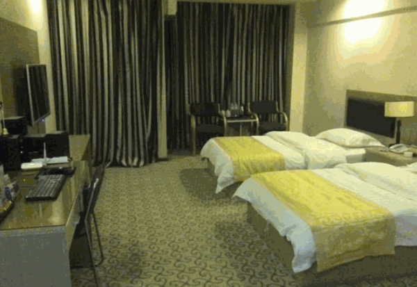 風(fēng)云假日酒店