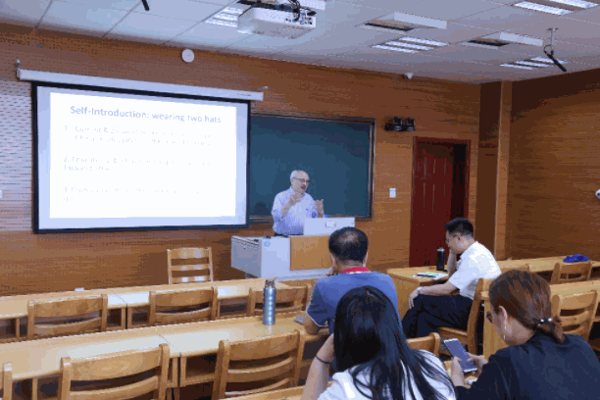 高勝國(guó)際財(cái)商學(xué)院