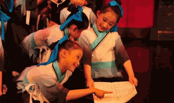 黃河少兒藝術(shù)團(tuán)