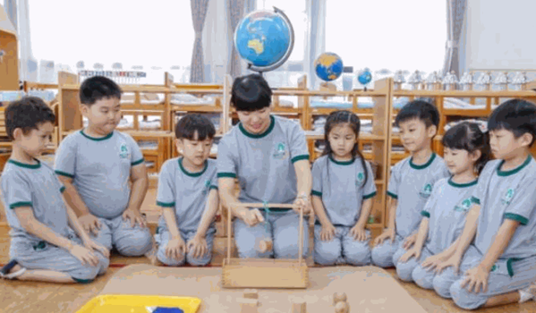 跨世紀(jì)蒙氏教育