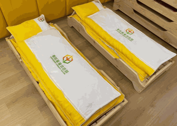 春田蜜蜜幼幼園