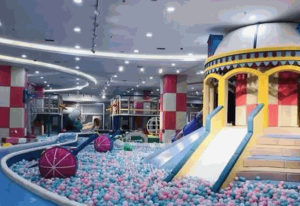 思高特城堡探險