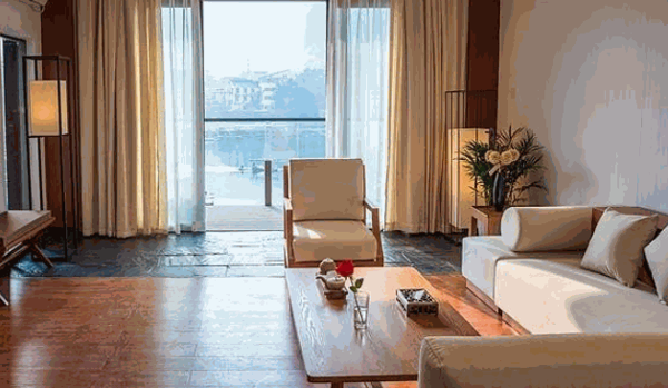 詩莉莉蜜月酒店