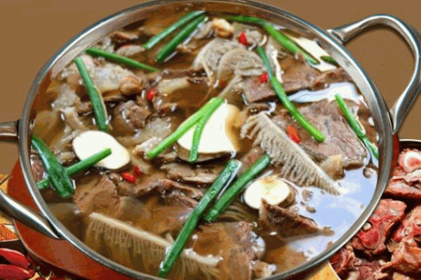 牛華華鹵味牛肉火鍋