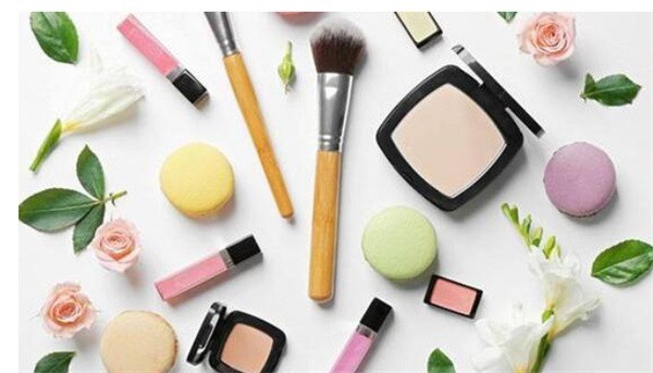 活美化妝品
