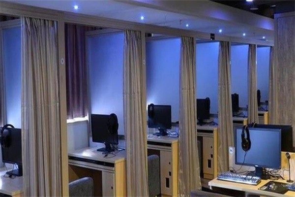 逆風(fēng)網(wǎng)咖