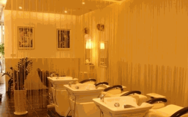 康臣一品養(yǎng)發(fā)館