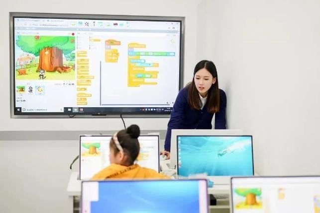 少年創(chuàng)學院編程