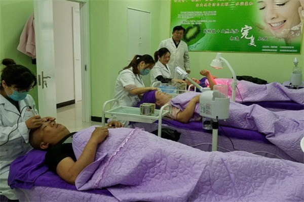 優(yōu)瑪疤痕修復(fù)