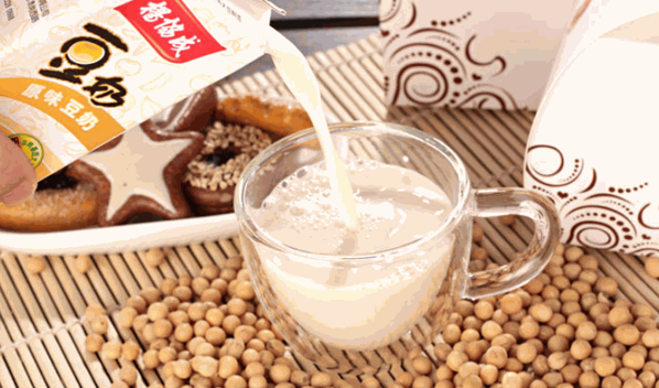 楊協(xié)成豆奶