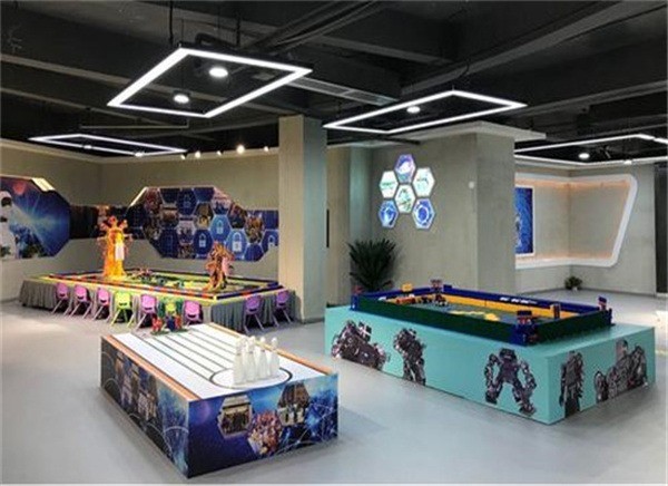 德兒塔機器人教育